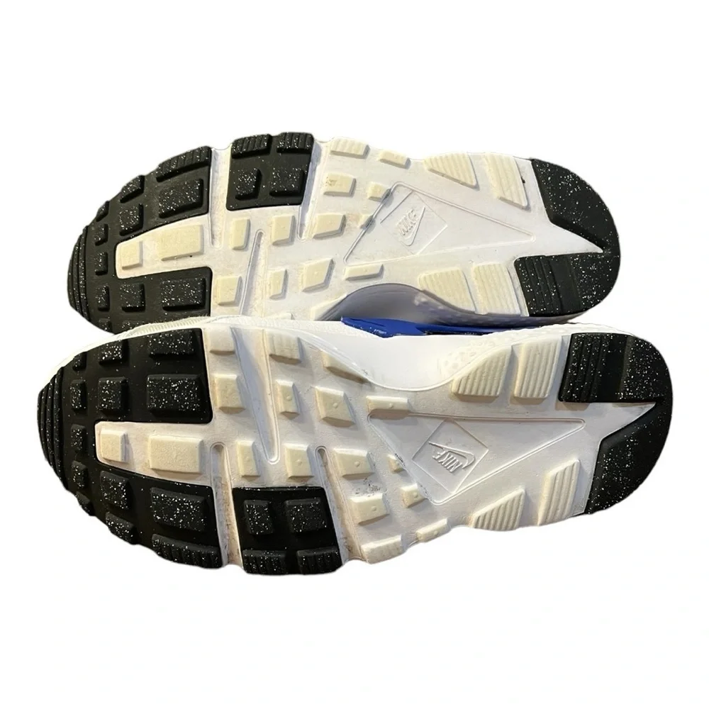 Nike Huarache Run GS DQ0975-100 White Bright Crimson Kids Boys Size 6Y